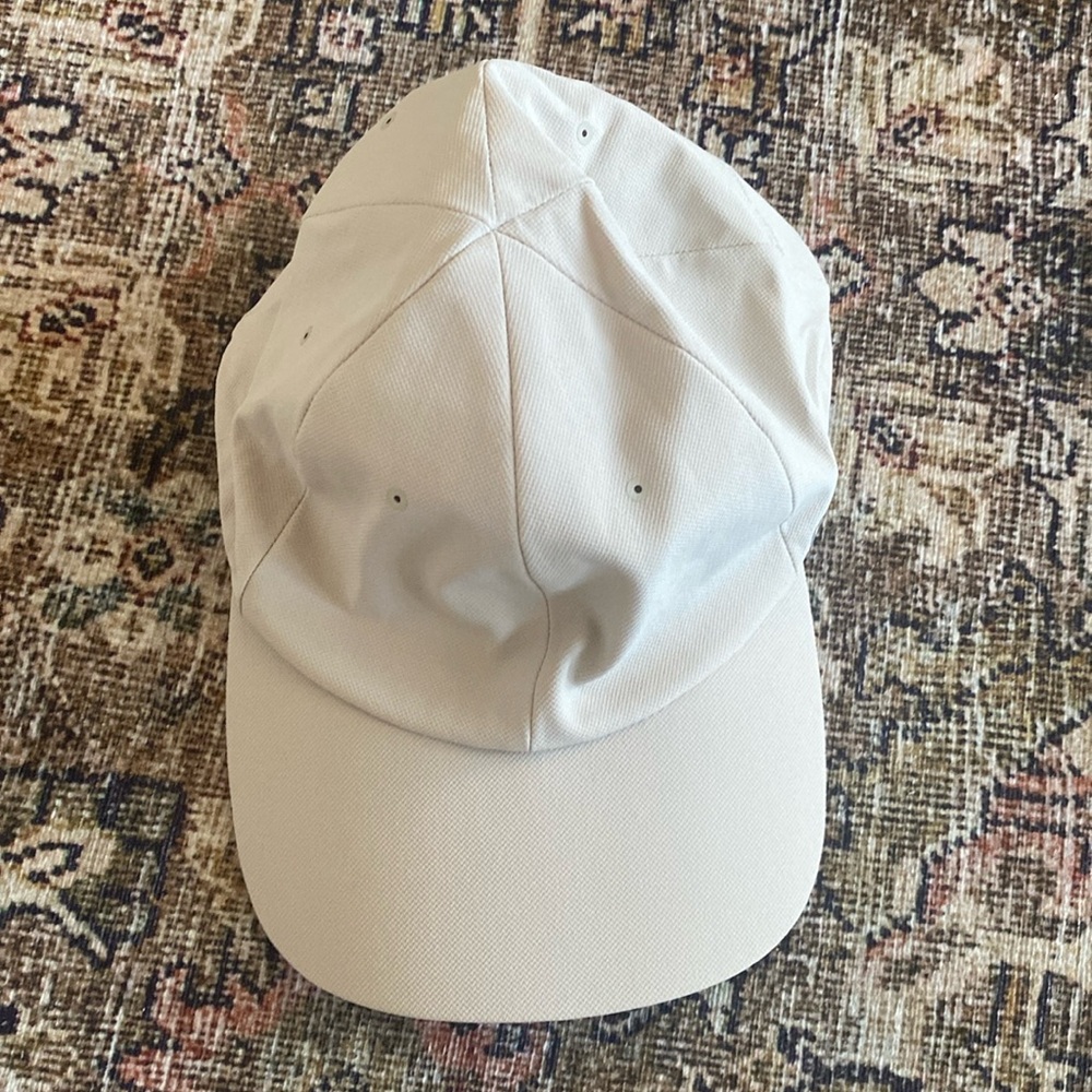 lululemon hat